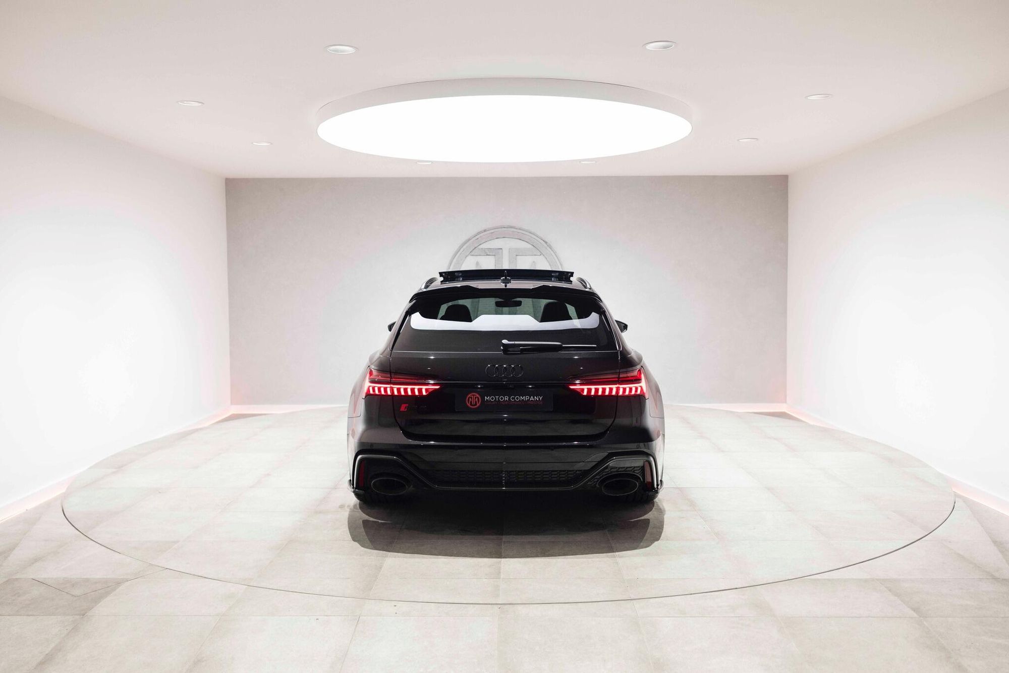 AUDI RS6 RS 6 AVANT RS 6 TFSI Quattro Performance 5dr Tiptronic for sale UK - Slide 9