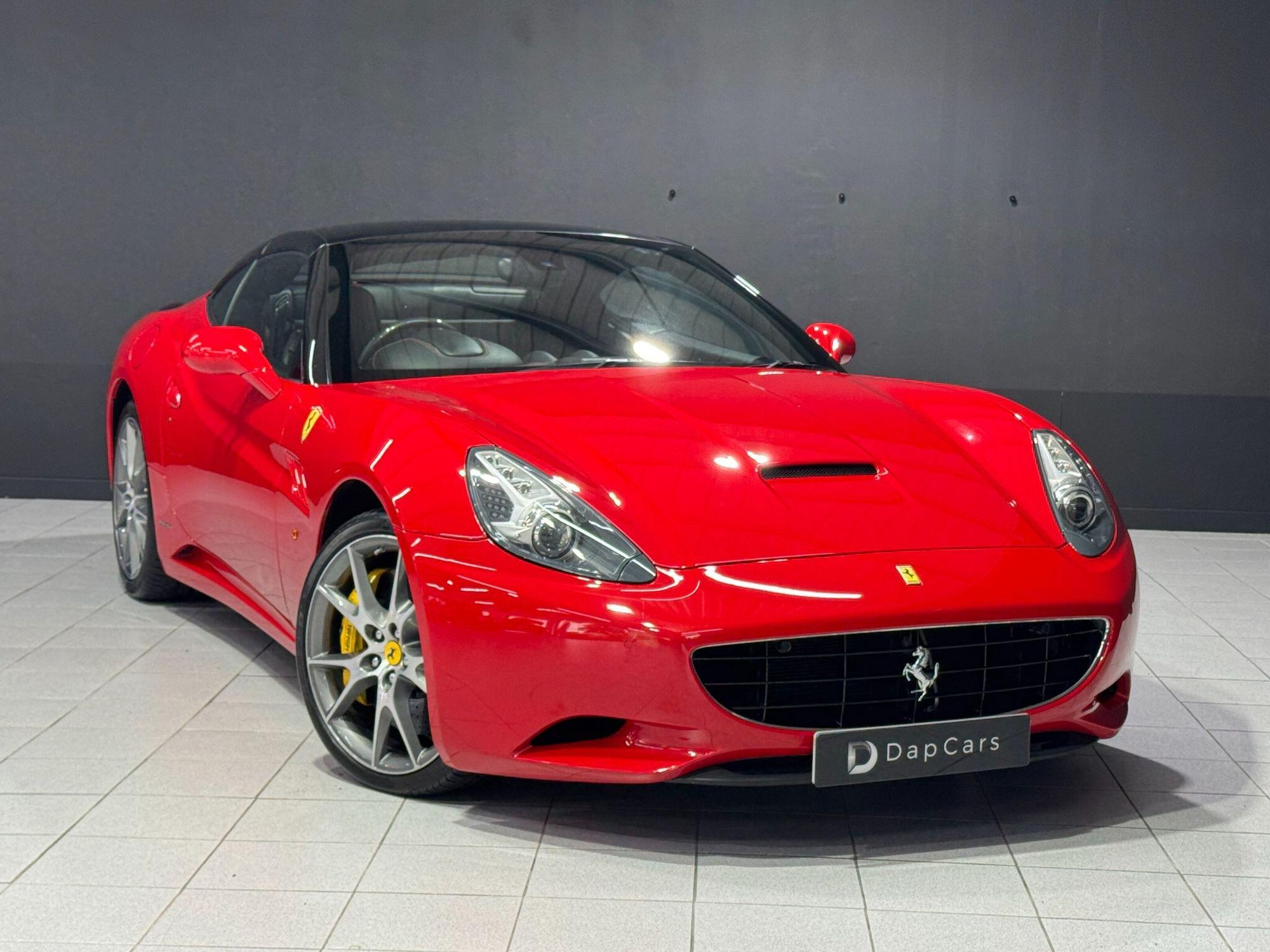 FERRARI CALIFORNIA CONVERTIBLE 2+ 2dr F1 for sale UK - Slide 5