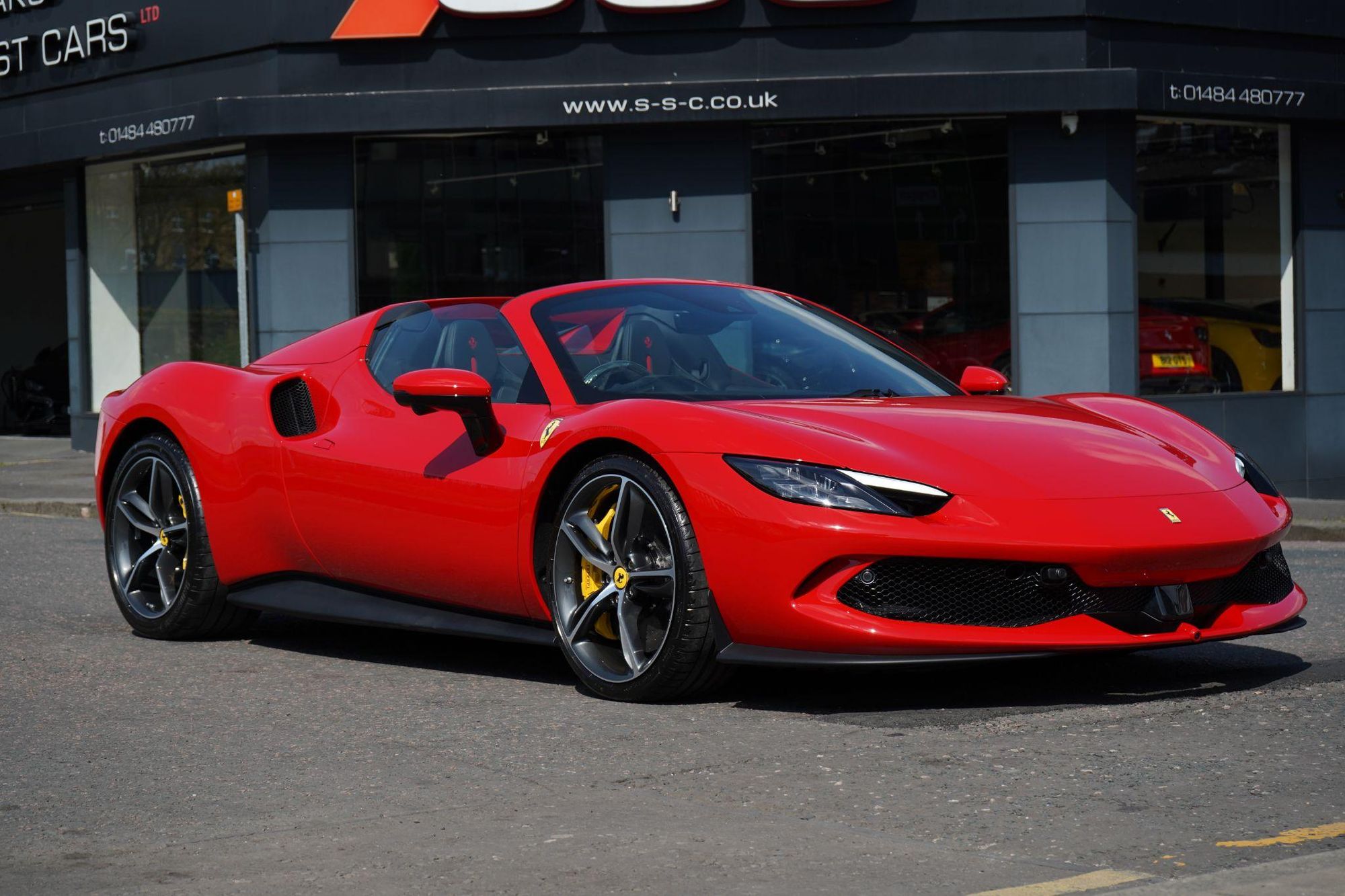 FERRARI 296 CONVERTIBLE GTS 2dr Auto for sale UK - Slide 6