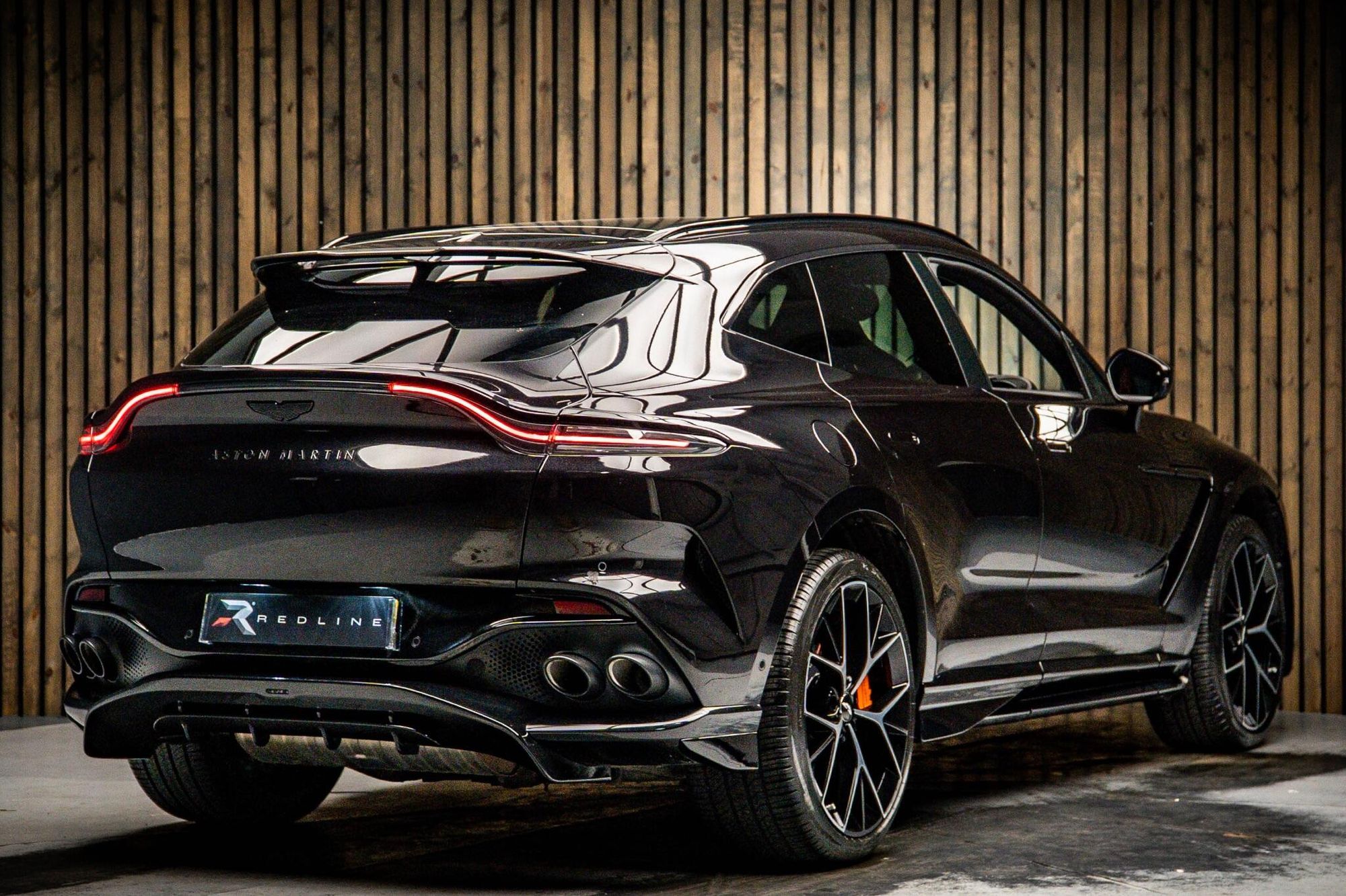 ASTON MARTIN DBX ESTATE V8 DBX707 5dr Touchtronic for sale UK - Slide 4