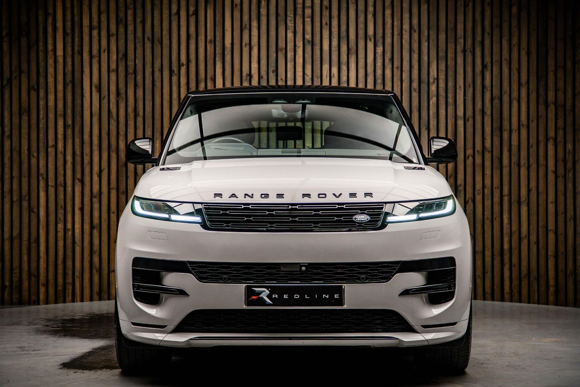 LAND ROVER RANGE ROVER SPORT DIESEL ESTATE 3.0 D350 Autobiography 5dr Auto for sale UK - Slide 5