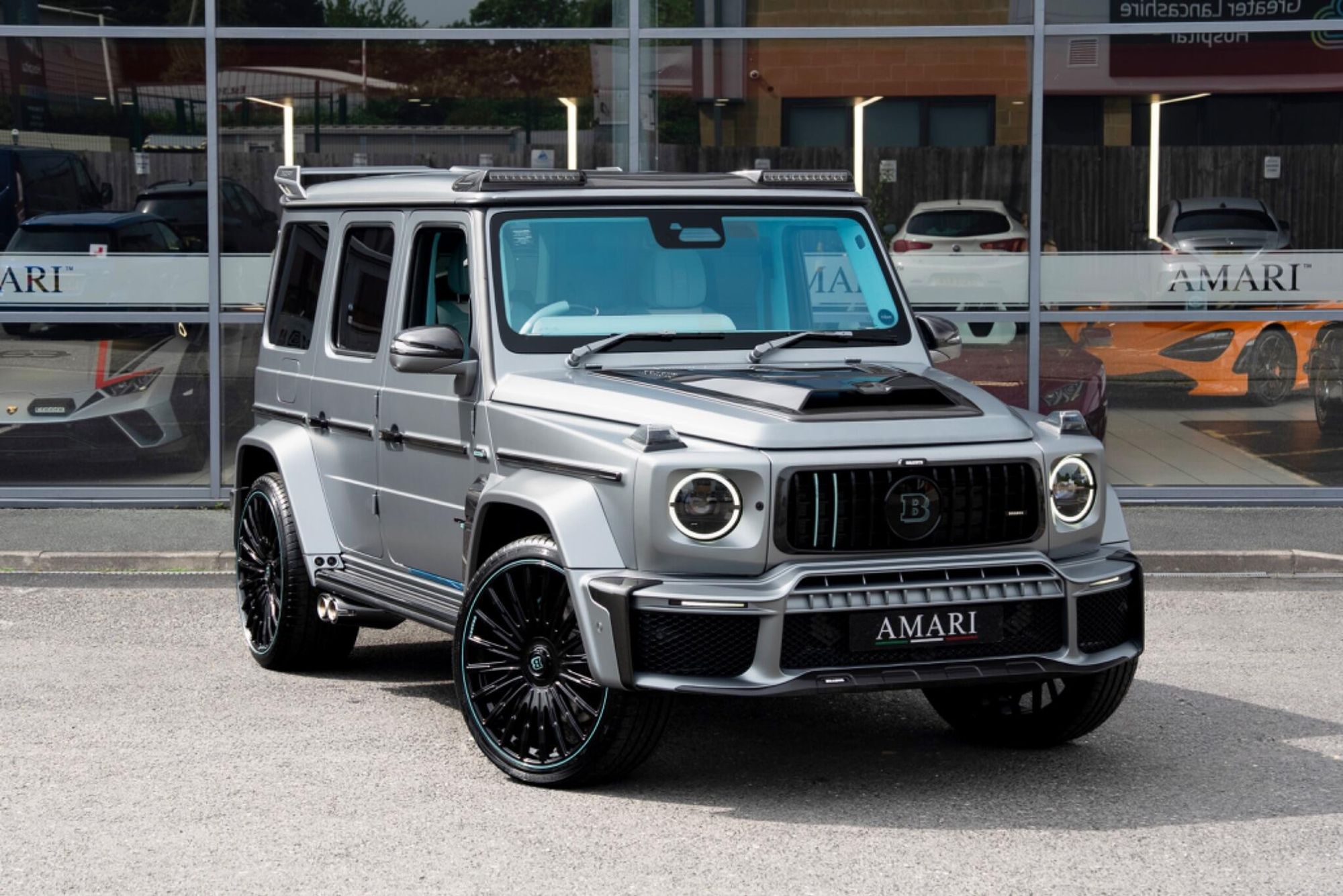 MERCEDES-BENZ G CLASS AMG STATION WAGON SPECIAL EDITIONS G63 Manufaktur Edition 5dr 9G-Tronic for sale UK - Slide 2