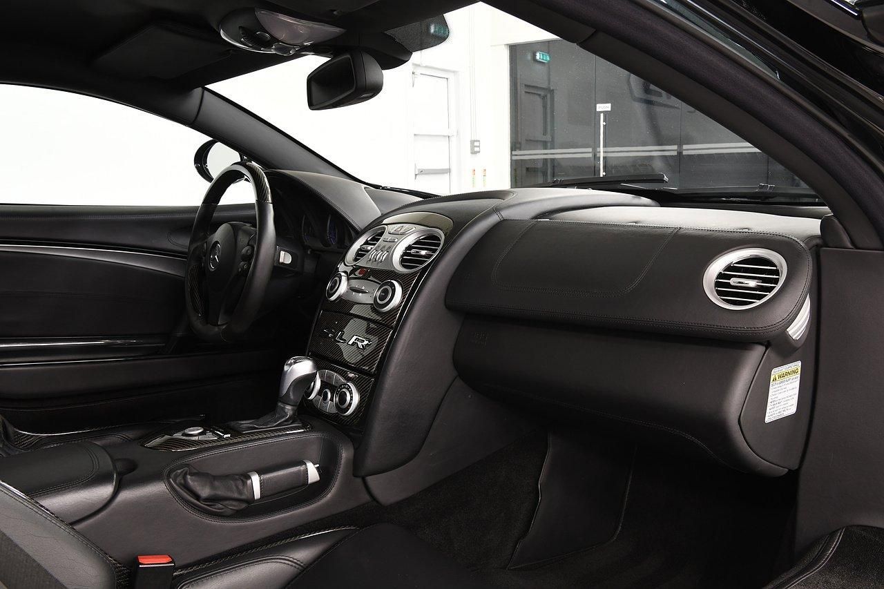 MERCEDES-BENZ SLR MCLAREN COUPE 2dr Auto for sale UK - Slide 4