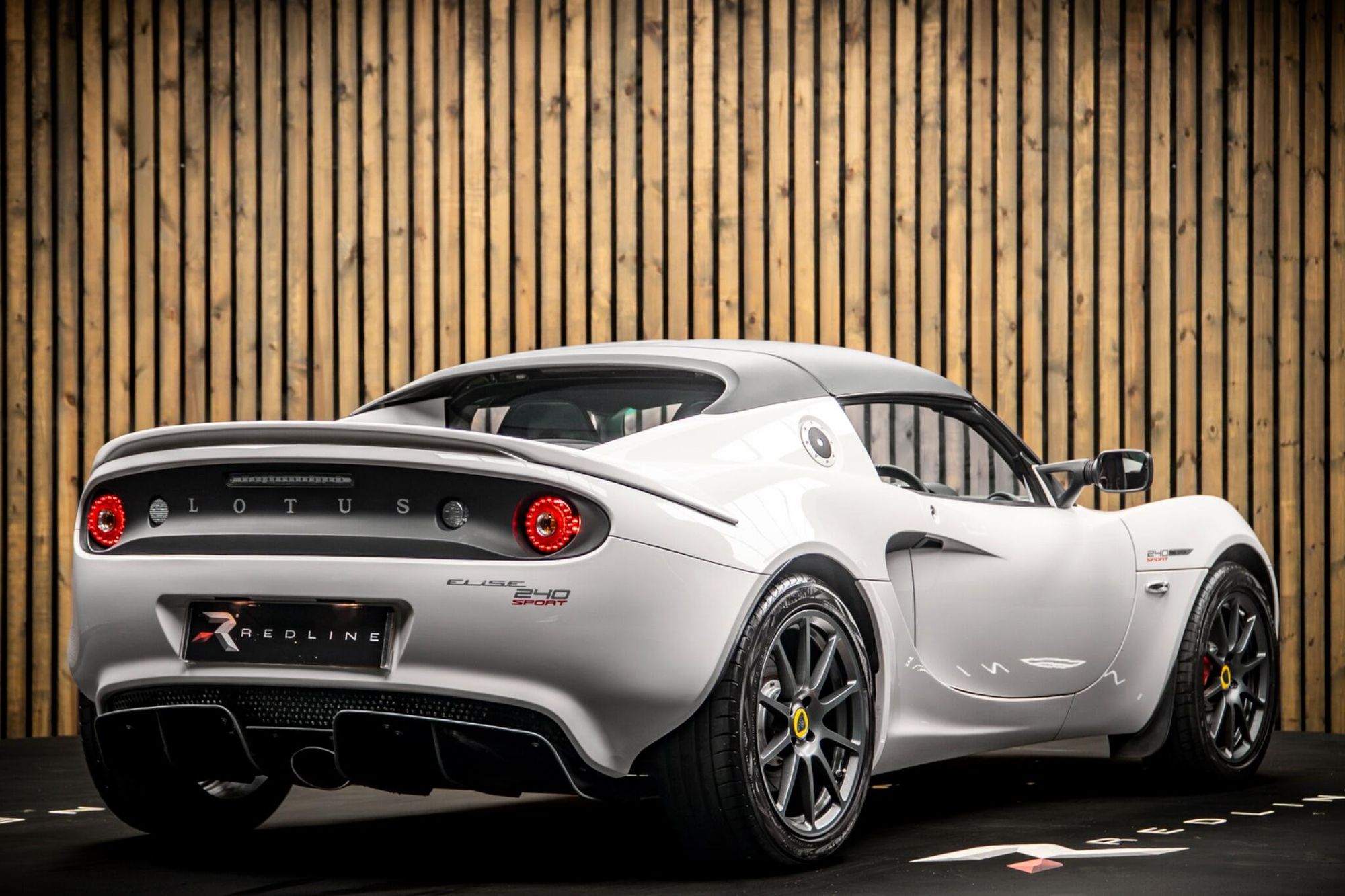 LOTUS ELISE CONVERTIBLE SPECIAL EDITIONS 1.8 Sport Final Edition 240 2dr for sale UK - Slide 4