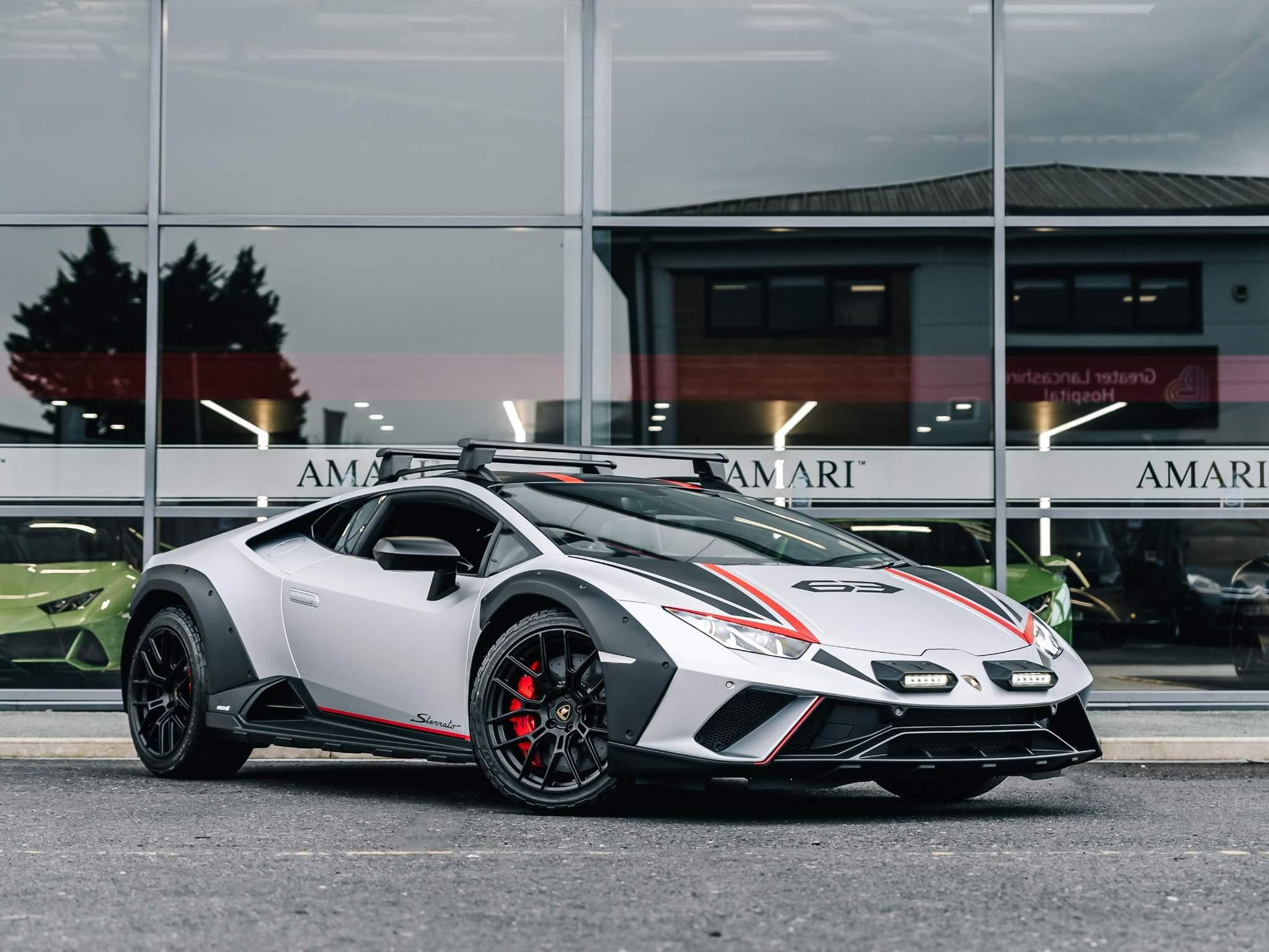 LAMBORGHINI HURACAN EVO COUPE 5.2 V10 610 Sterrato 2dr Auto AWD