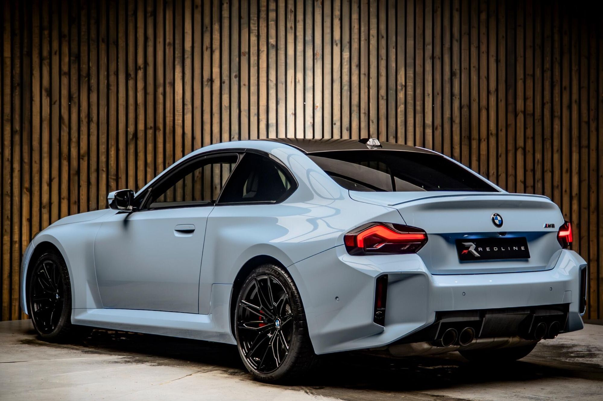 BMW M4 Coupe 3.0 Competition M xDrive 530 Steptronic 2 Door Auto for sale UK - Slide 3