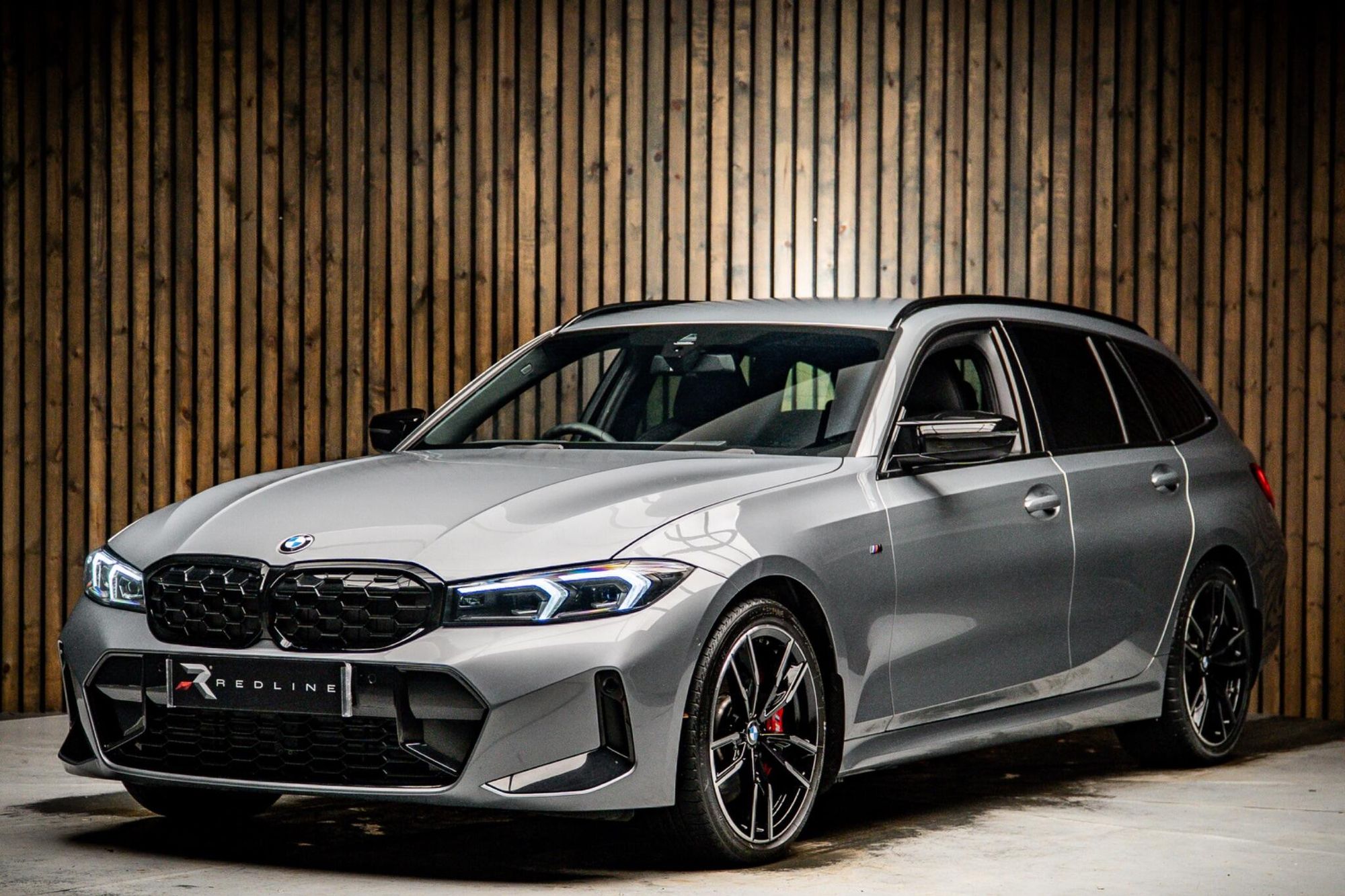 BMW 3 SERIES TOURING M340i xDrive MHT 5dr Step Auto for sale UK - Slide 8