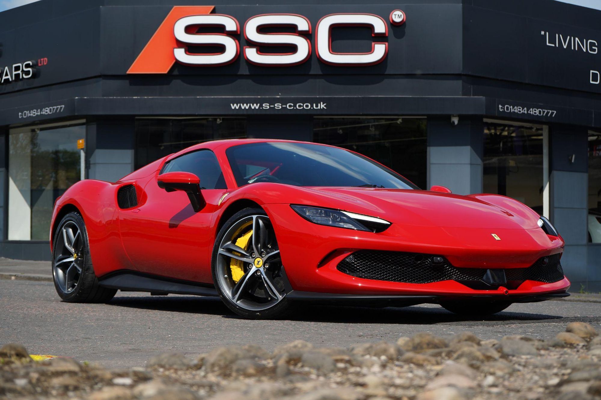 FERRARI 296 CONVERTIBLE GTS 2dr Auto for sale UK - Slide 3