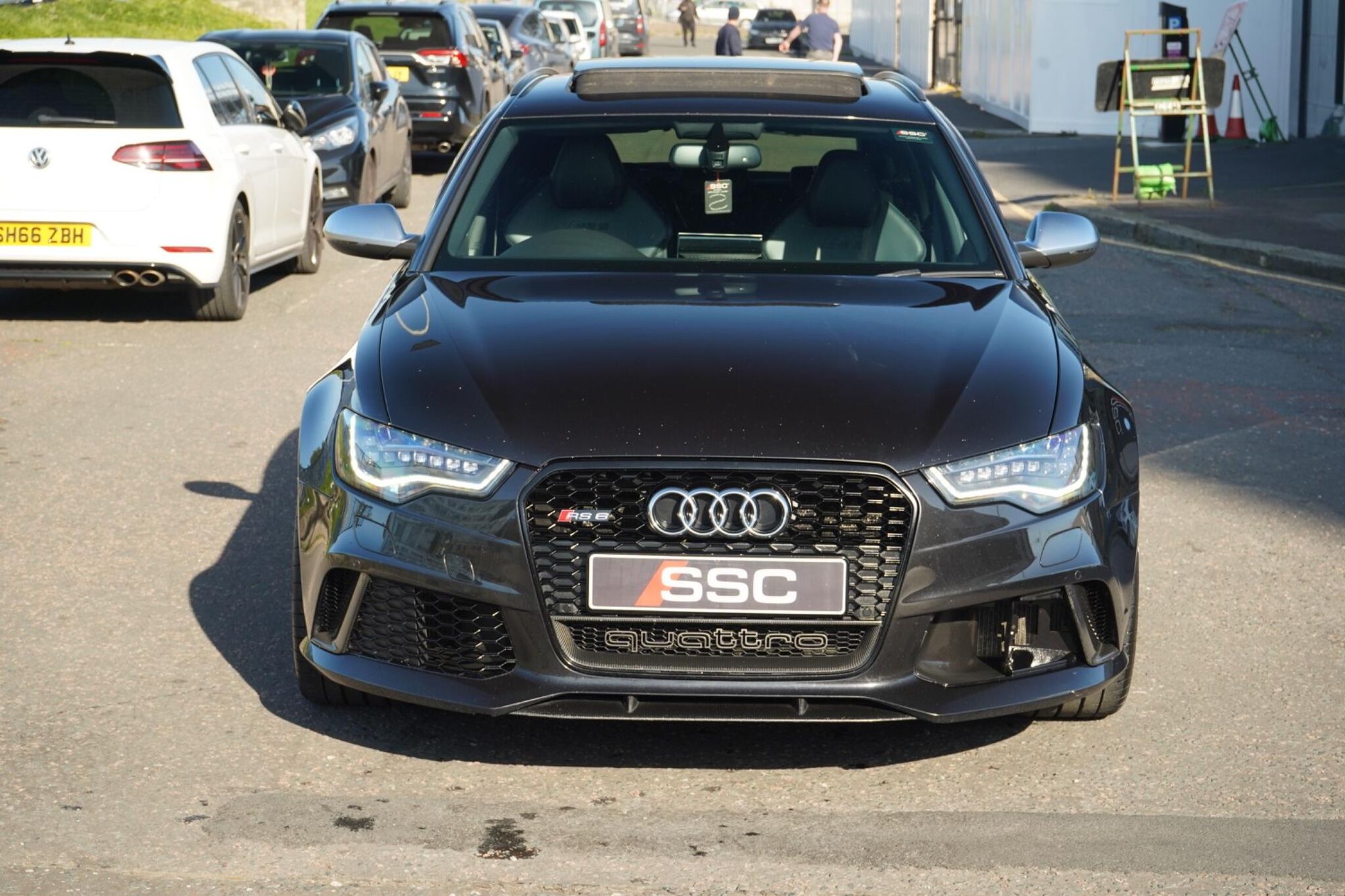AUDI RS6 AVANT 4.0T FSI V8 Bi-Turbo RS6 Quattro 5dr Tip Auto for sale UK - Slide 6