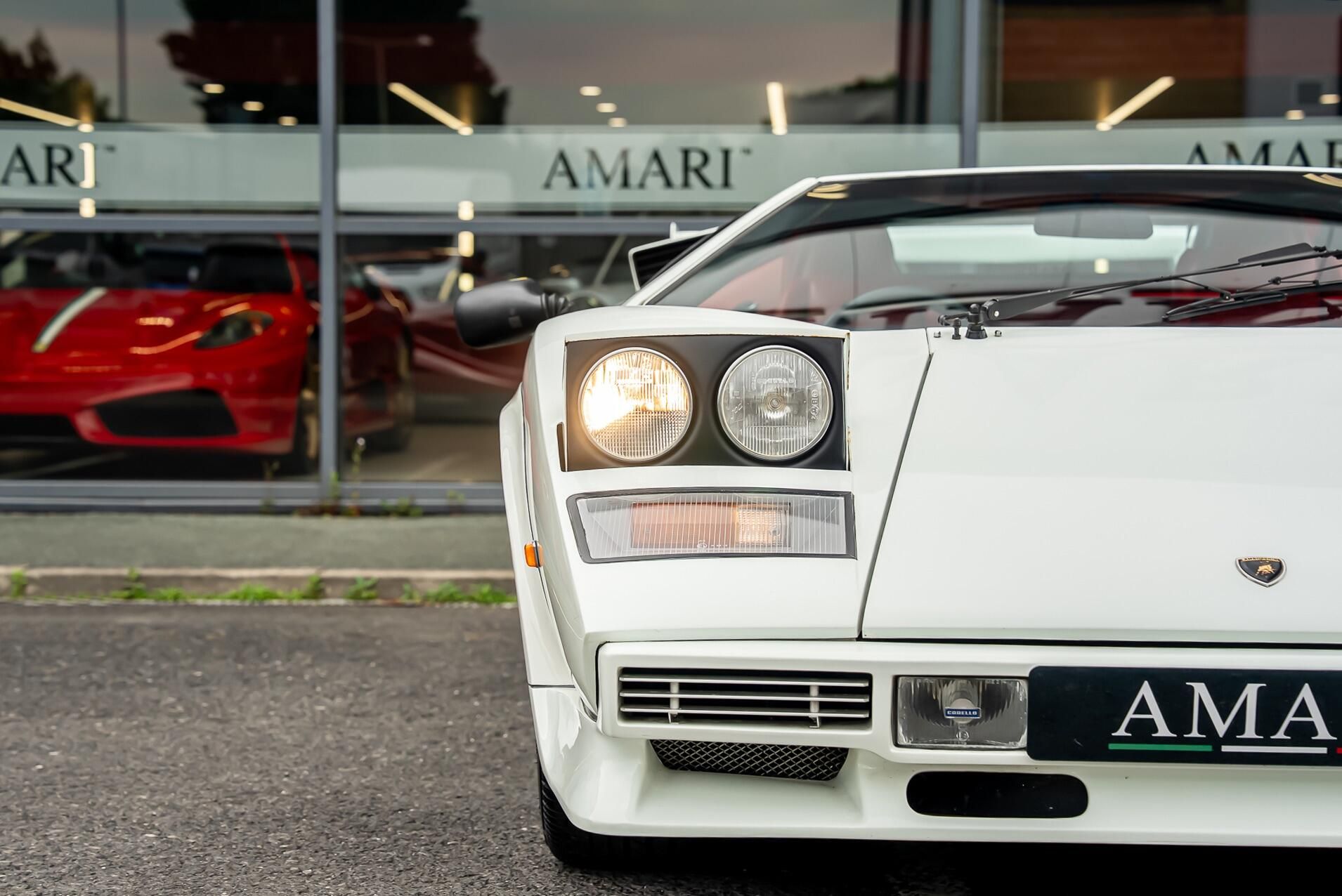 LAMBORGHINI COUNTACH COUPE 5.2 Anniversary 2dr for sale UK - Slide 7