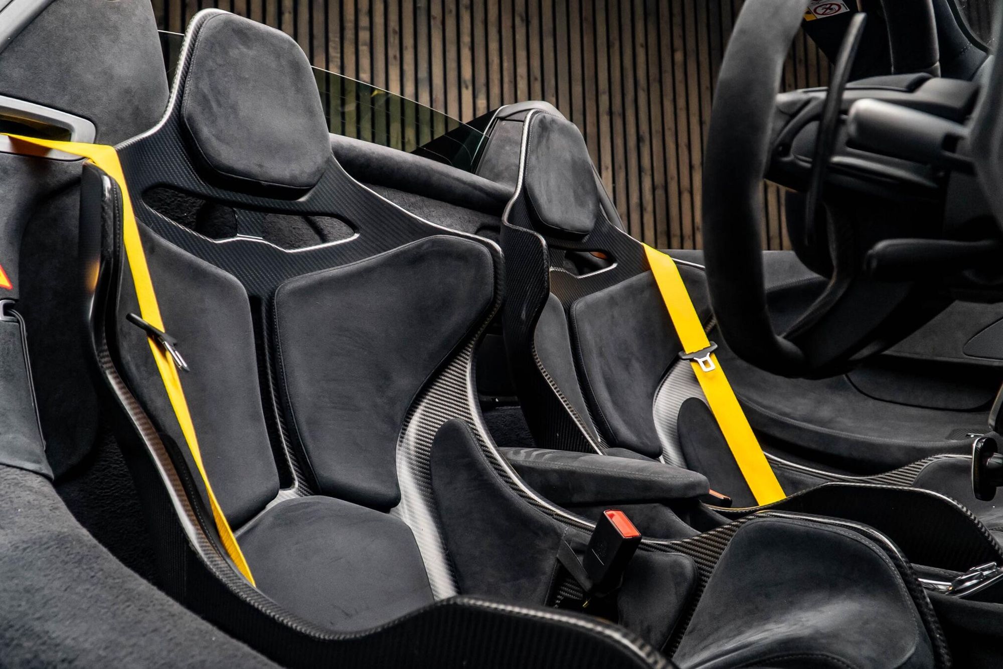 MCLAREN 600LT SPIDER V8 2dr SSG Auto for sale UK - Slide 2