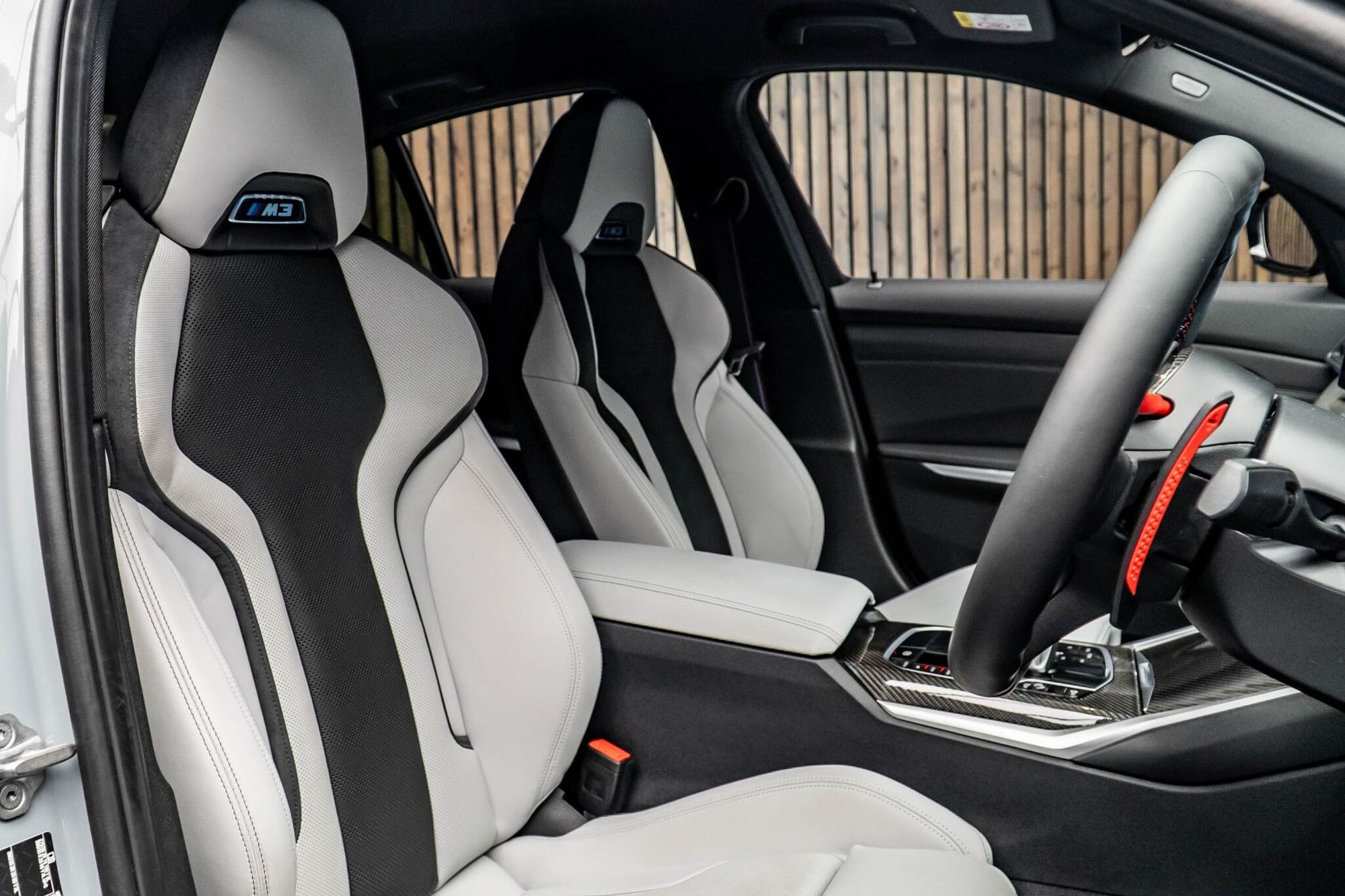 BMW M3 SALOON M3 xDrive Competition M 4dr Step Auto for sale UK - Slide 2