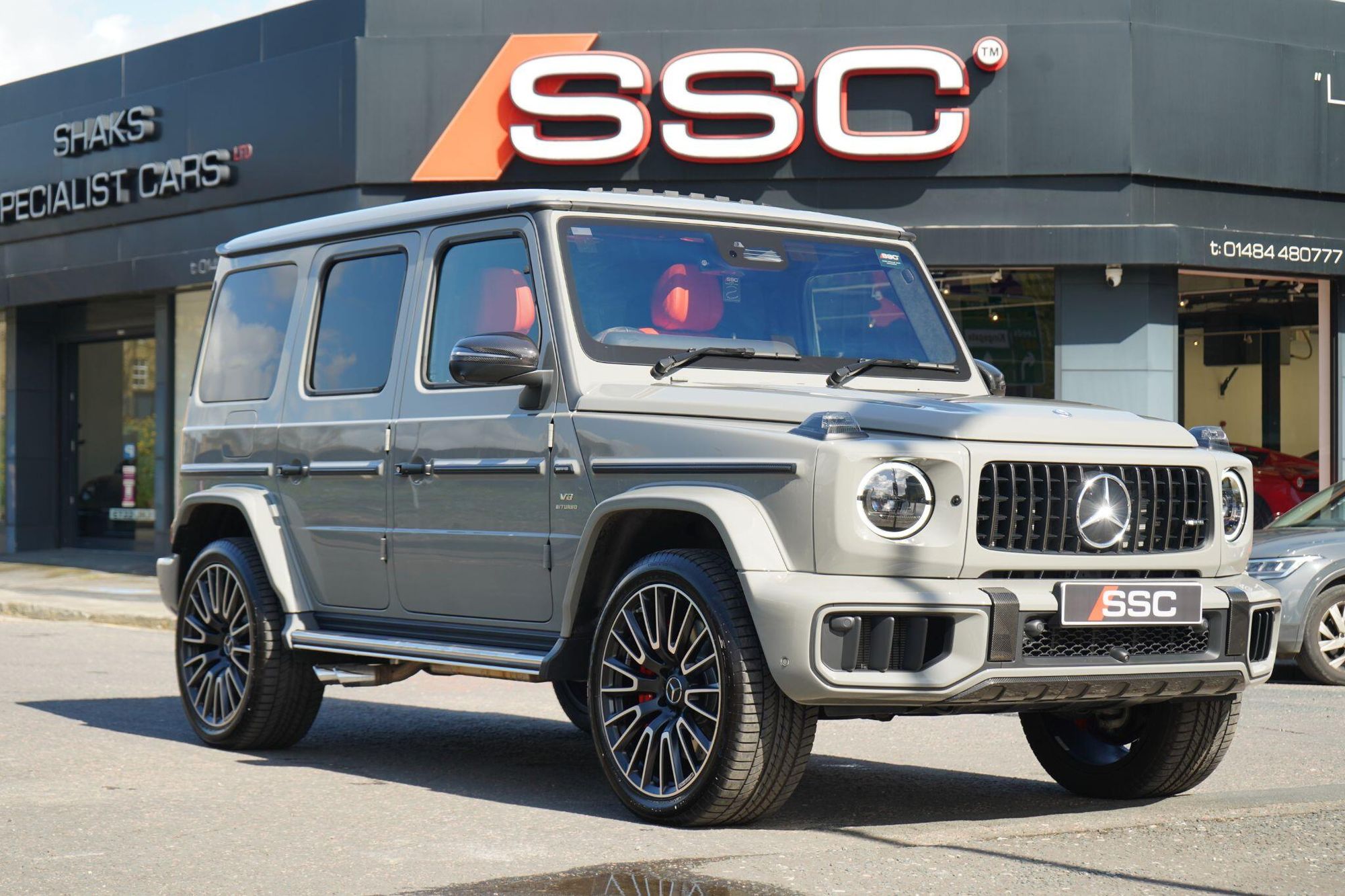 MERCEDES-BENZ G CLASS AMG STATION WAGON SPECIAL EDITIONS G63 Carbon Edition 5dr 9G-Tronic for sale UK - Slide 5